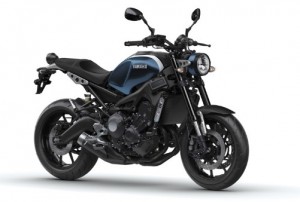 XR-900